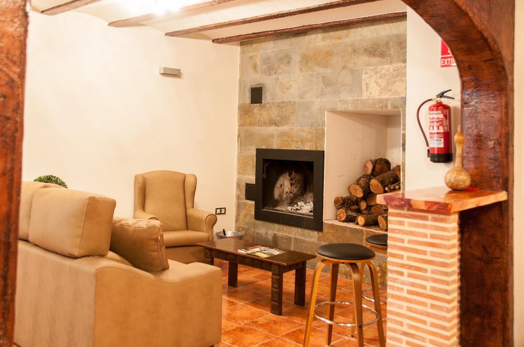 Hotel Rural Princesa Kristina Covarrubias Exteriér fotografie