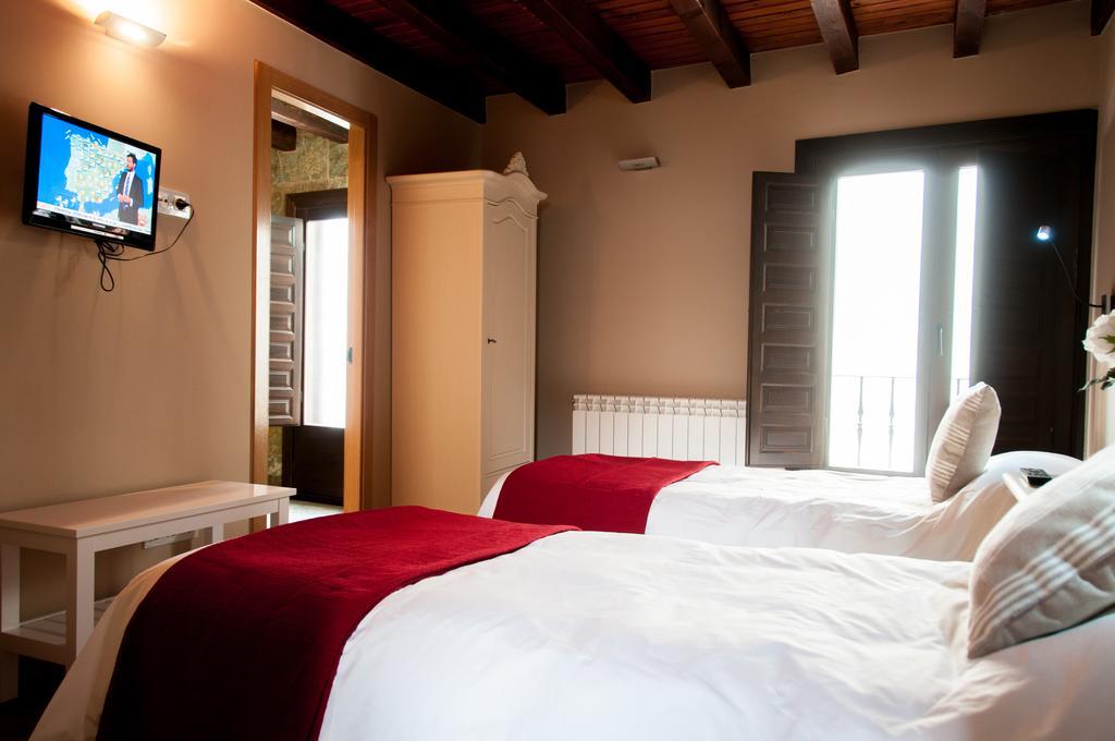 Hotel Rural Princesa Kristina Covarrubias Pokoj fotografie