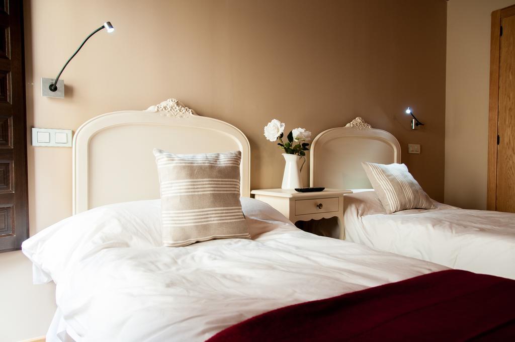 Hotel Rural Princesa Kristina Covarrubias Pokoj fotografie