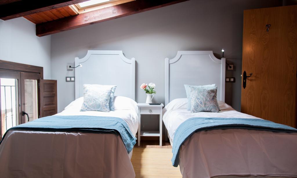 Hotel Rural Princesa Kristina Covarrubias Pokoj fotografie